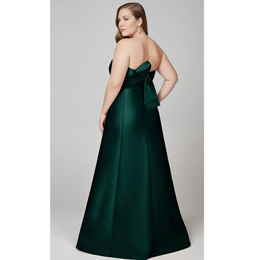 Alfred Sung: Strapless Satin A-Line Gown (NWT) - Picture 8 of 10